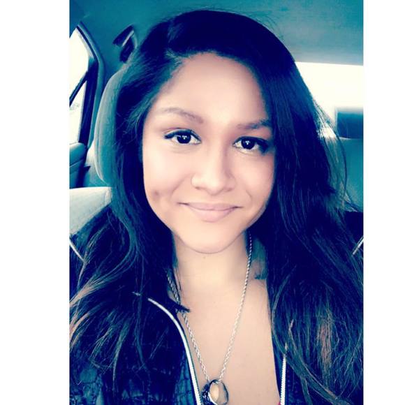 Meet your Posher, Janelle