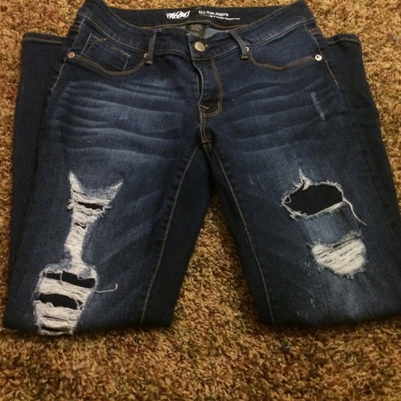 Jeans - Picture 3 of 3