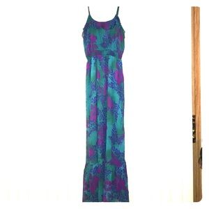 Floral print Express Maxi Dress! Great condition.