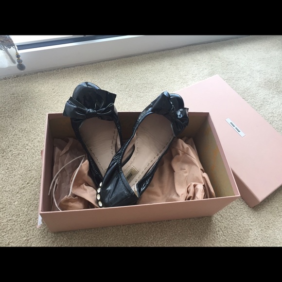 Classic Miu Miu Flats