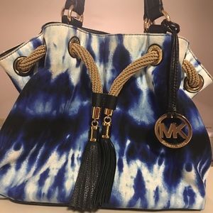 Blue and white MK
