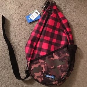 KAVU Paxton Sling Bag NWT Camo/Plaid Backcountry