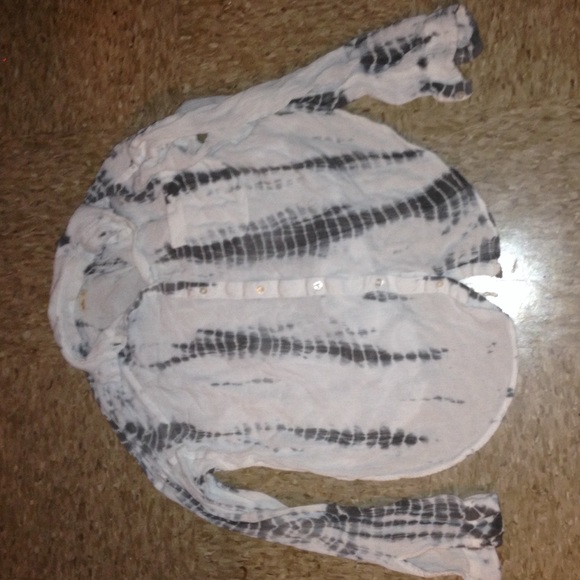Hollister button up