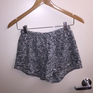 💙 BRANDY MELVILLE SHORTS 💙