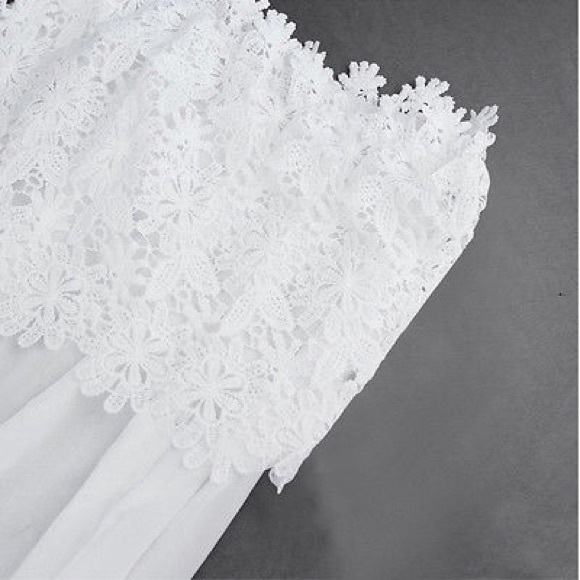 🎉NEW ARRIVA🎉HOST PICK, ❣️SEXY LACE WHITE TOP 👕 - Picture 4 of 5