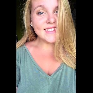 Meet your Posher, Karly