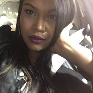 Meet your Posher, Rayechelle