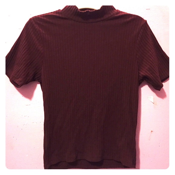Purple ribbed fitted shirt