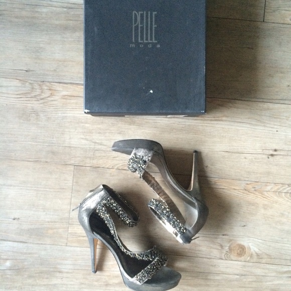Pelle Moda Favilla Jeweled Heels