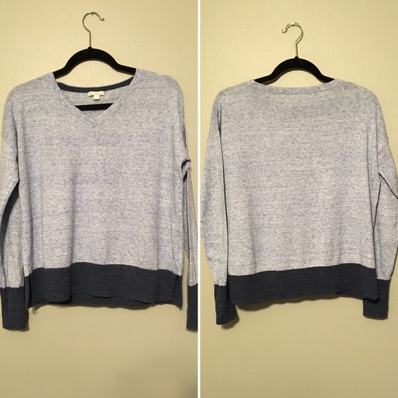 Gap V-neck Colorblock Sweater