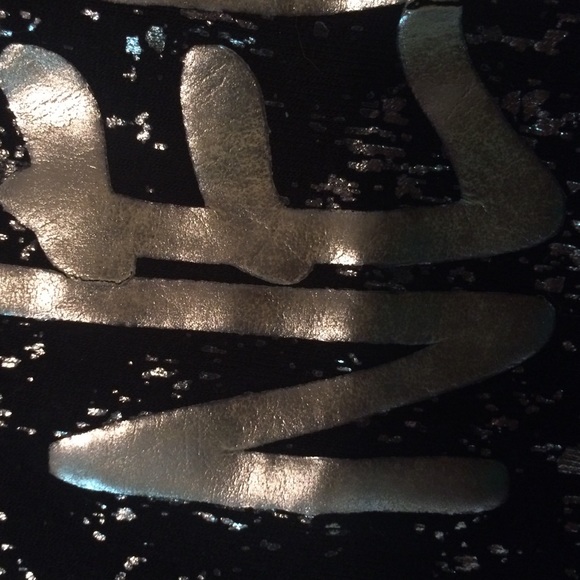 NYC top - Picture 3 of 4