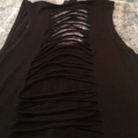 NYC top - Picture 4 of 4