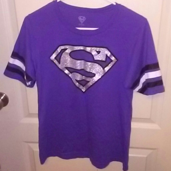 SUPERGIRL 2XL Tshirt