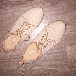 e360 casual shoes size 7