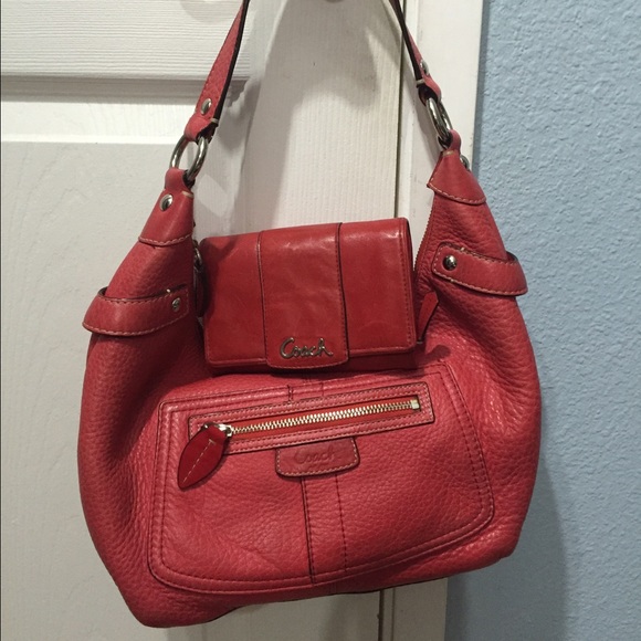Coach red leather shoulder bag