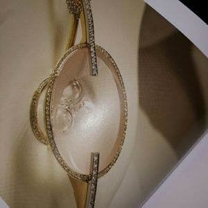 Meet your Posher, Regilene