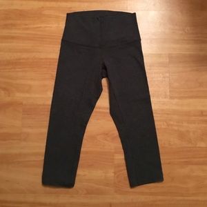 Lululemon Wunder Under Crop Size 6