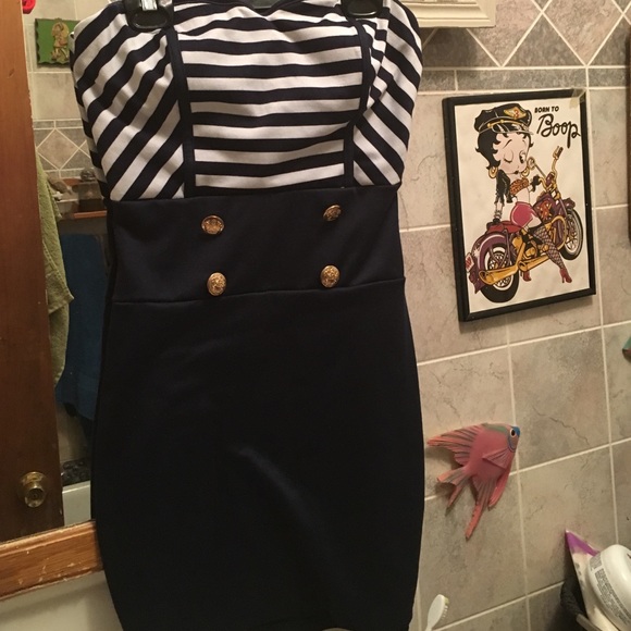 Nautical dress - Picture 2 of 4