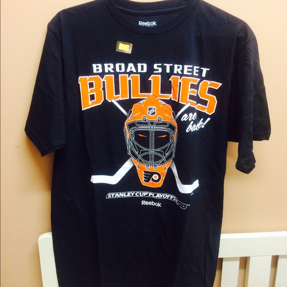 NWT Reebok  T shirt