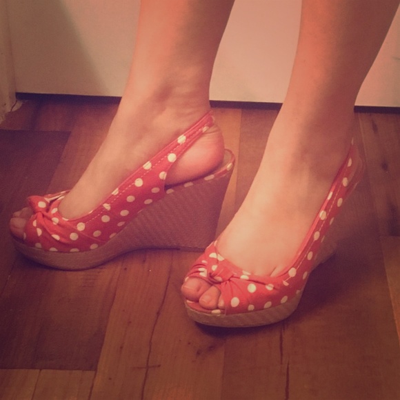 American Eagle Pink&White Polka Dot Wedges💕 Sz7.5