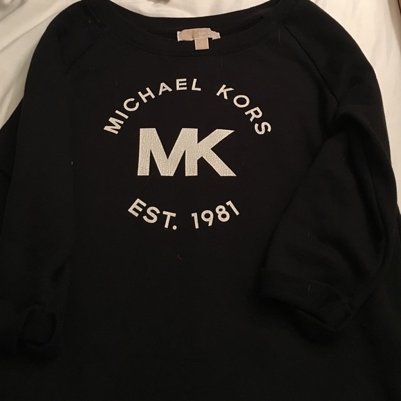 Michael Kors Tops - shirt half sleeves cozy so trendy new