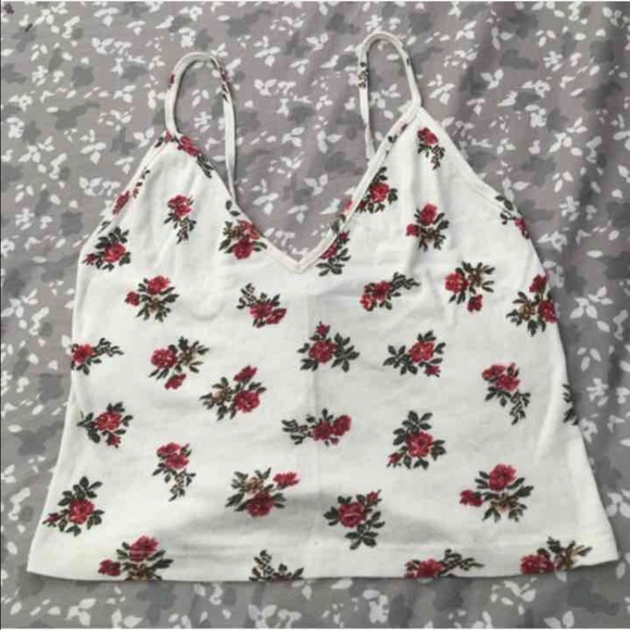 Brandy Melville Joanne cotton tank top. Also on Ⓜ️