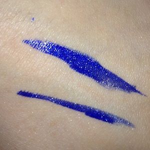 Urban Decay Glitter Blue Liquid Eyeliner