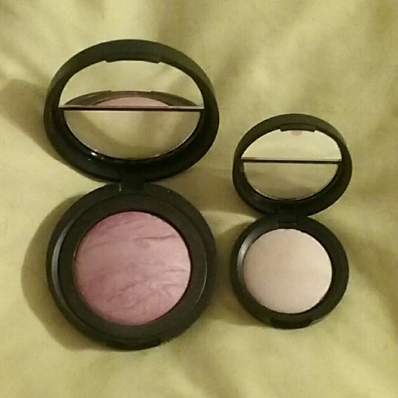 Make up - Picture 3 of 3