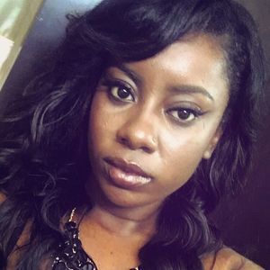 Meet your Posher, Dezanay