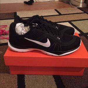 Nike Flex Trainer 6!!!!