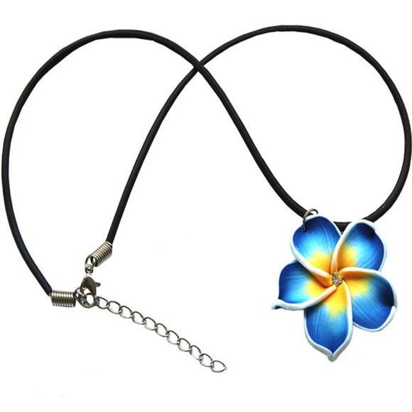 Flower Earrings & Necklace - Picture 5 of 7