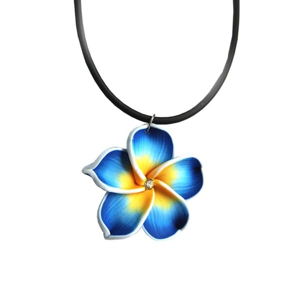 Flower Earrings & Necklace - Picture 4 of 7