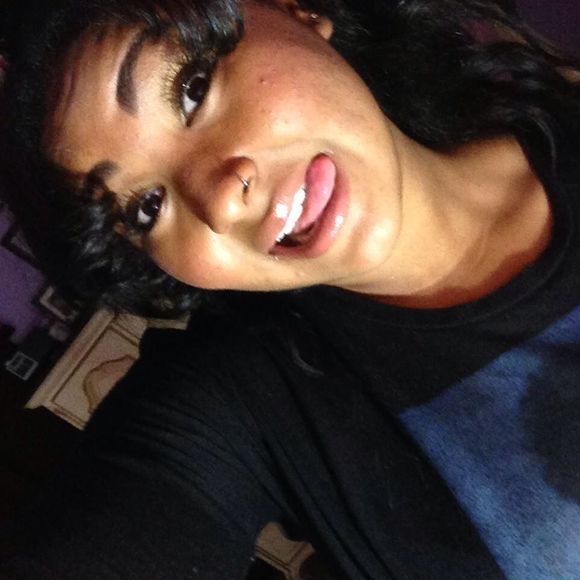 Meet your Posher, Erica - Picture 1 of 1