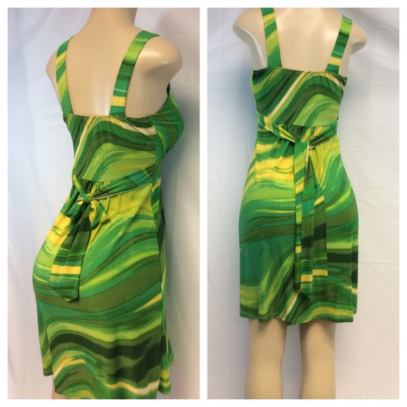 PRETTY YOUNG THING SUMMER DRESS - Picture 3 of 4