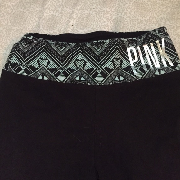 PINK Victoria's Secret Pants - VS PINK Aztec Leggings