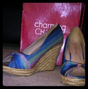 Charming charlie stacked sandles sz. 10 EUC