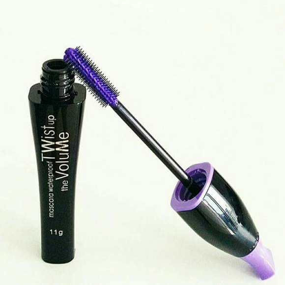 HP💖Waterproof New Mascara Charming Long Lasting - Picture 2 of 2