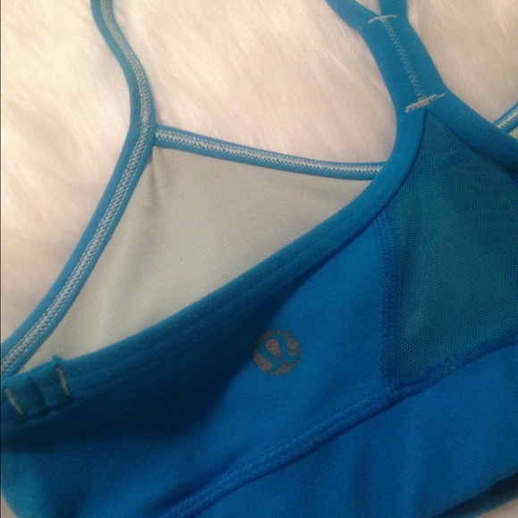 Lululemon Flow y Bra
