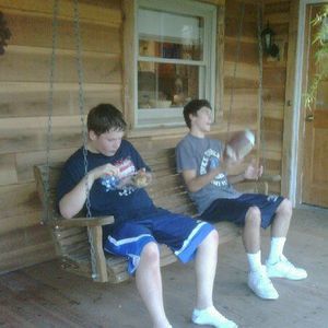 Meet your Posher, Eli