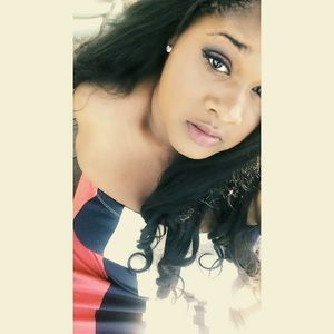 Meet your Posher, Jasmine