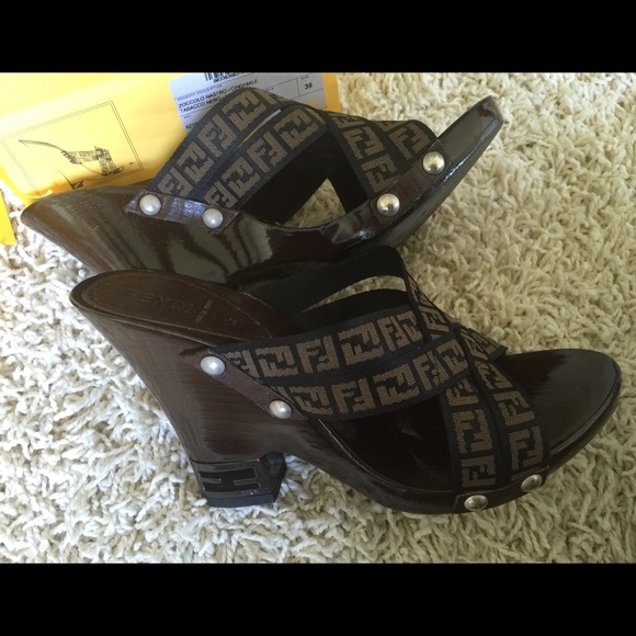 Fendi Zoccolo Nastro Zucca print Size 39 heels