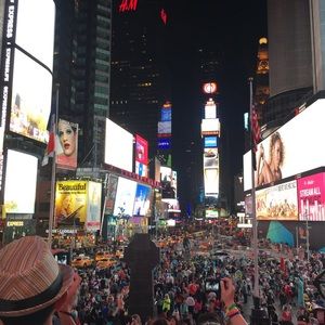 Meet your Posher, Sabrina