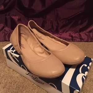 Lucky Brand flats