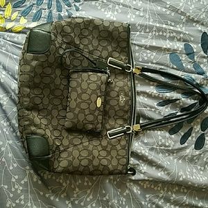 AUTHENTIC COACH BAG AND WRISTLET SET