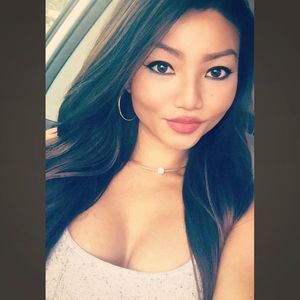 Meet your Posher, Thuy