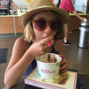 Meet your Posher, Jenni