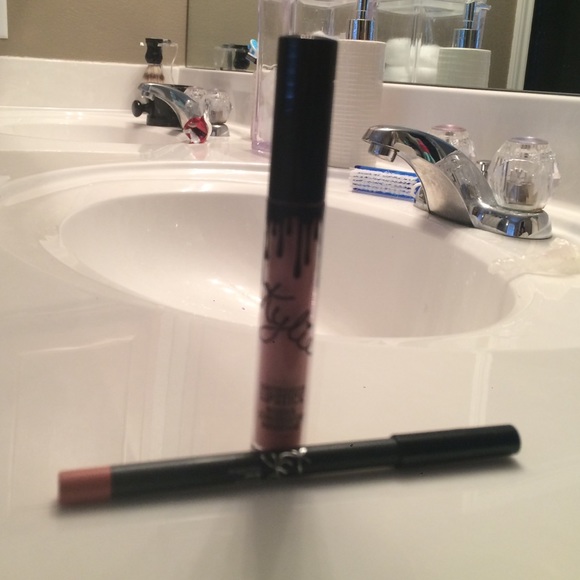 Kylie Jenner lip kit Koko k