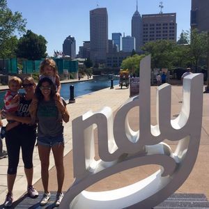 Meet your Posher, Whitney