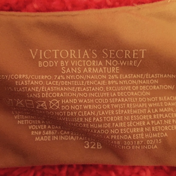 🔆 NWOT Secret BODY by Victoria No Wire Bra Bundle - Picture 3 of 3