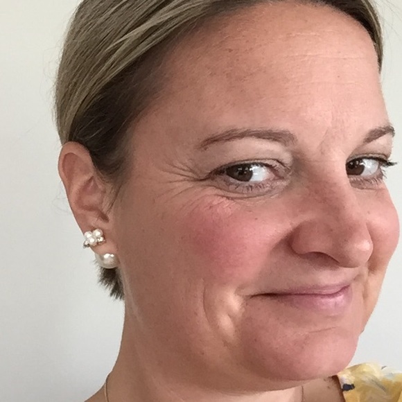 Double Pearl Cluster Earrings - Picture 4 of 4